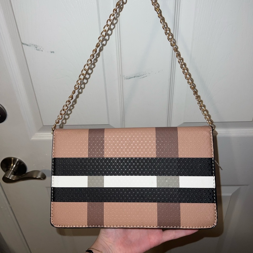 Crossbody bag
